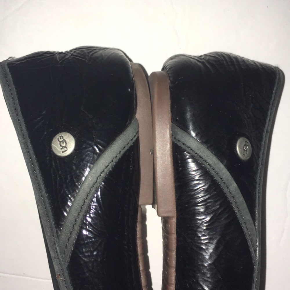 UGG black flats size 7 Good condition. - Picture 16 of 16